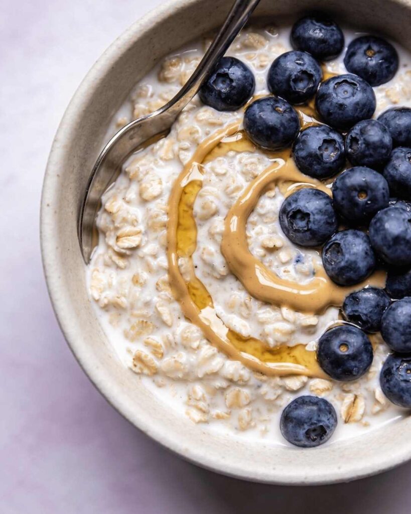 Blueberry Almond Overnight Oats
